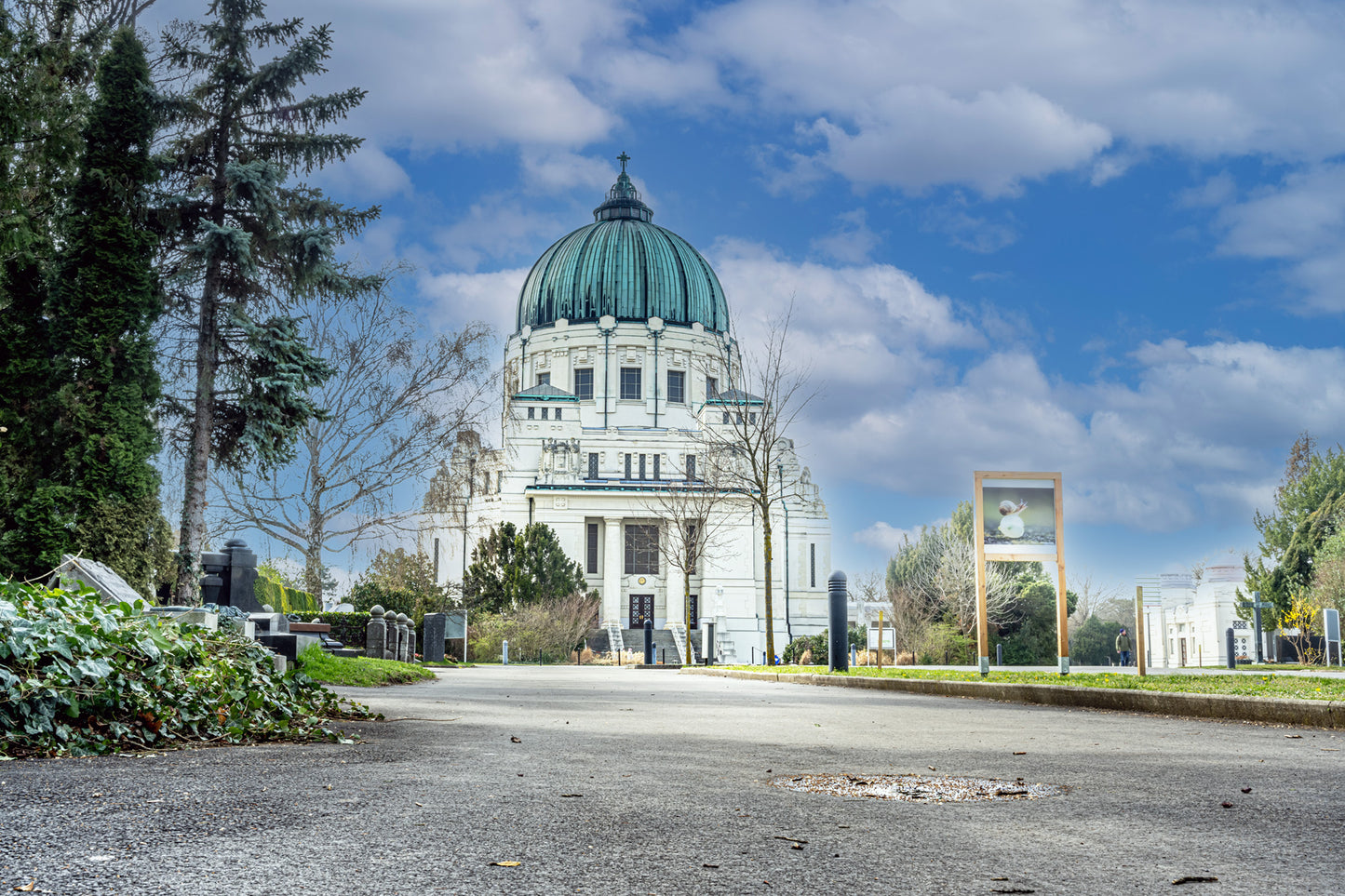 Wiener Zentralfriedhof / Tor 2