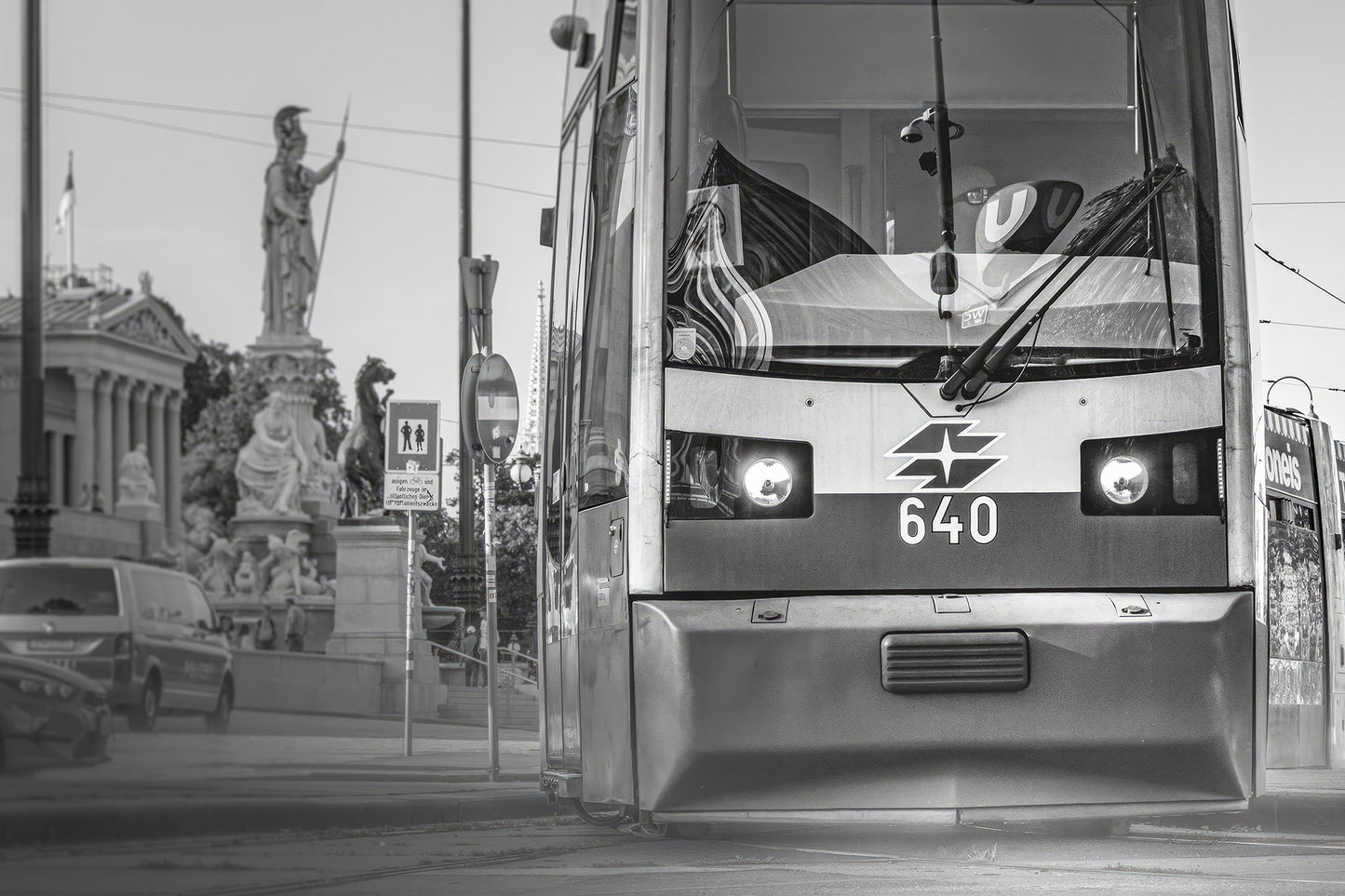 "Bim" Straßenbahn Haltestelle Volksgarten - Parlament
