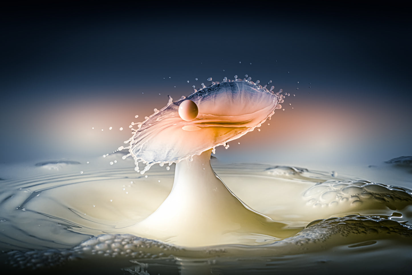 Makro Wassertropfen - potpourri mit Milch, Alkohol und Glyzerin