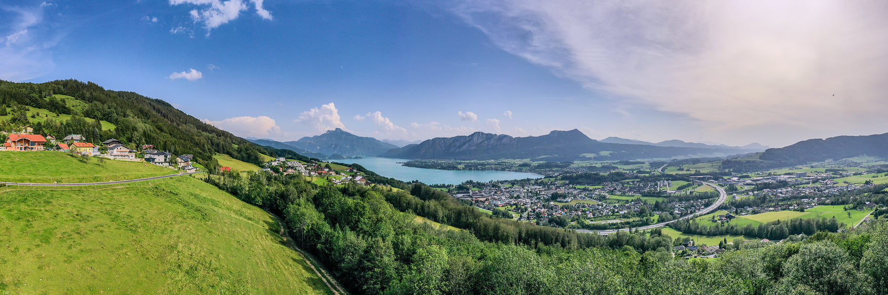 Drohnen Panorama - Mondsee Drachenwand Schafberg